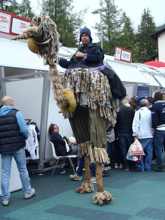 Laddar bild...